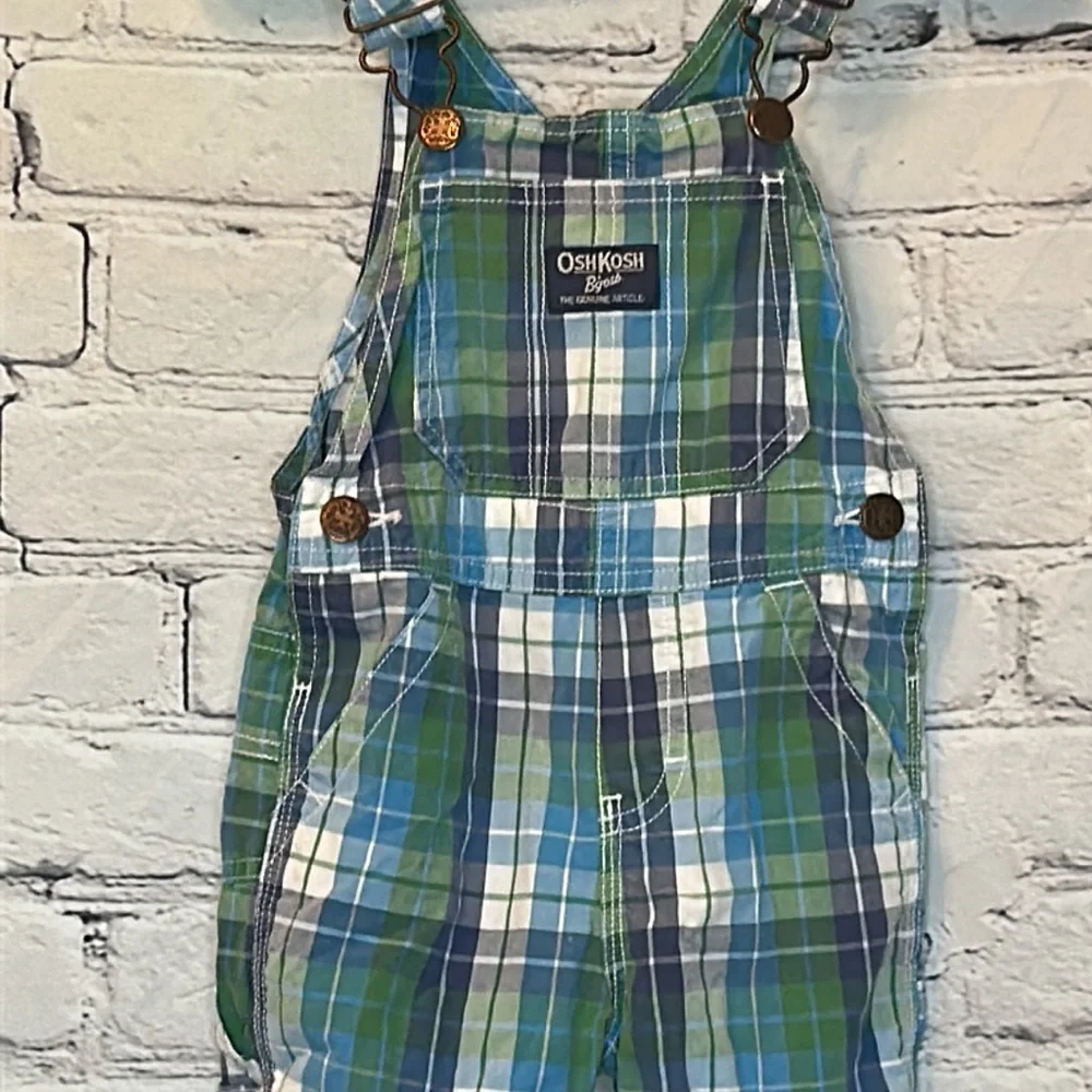 OshKosh B’Gosh Blue Green Plaid Short Overalls Boy’s Size 18 Months